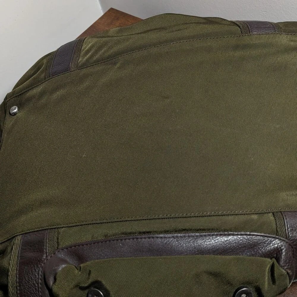 Banana Republic Weekender bag -Green